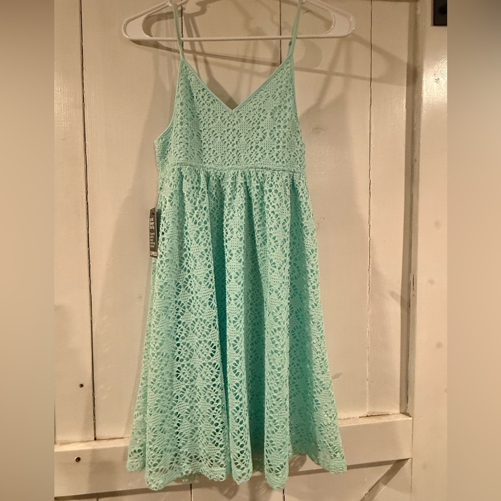 Mint Green Lace Express dress NWT